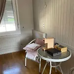 Au Bois Dormant Bed and breakfast