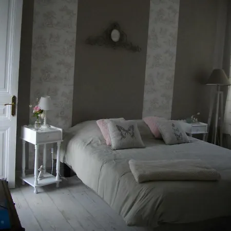 לינה וארוחת בוקר Au Bois Dormant